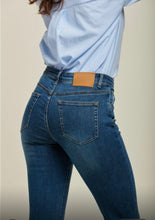 Load image into Gallery viewer, Toxik Mid Blue Jeans